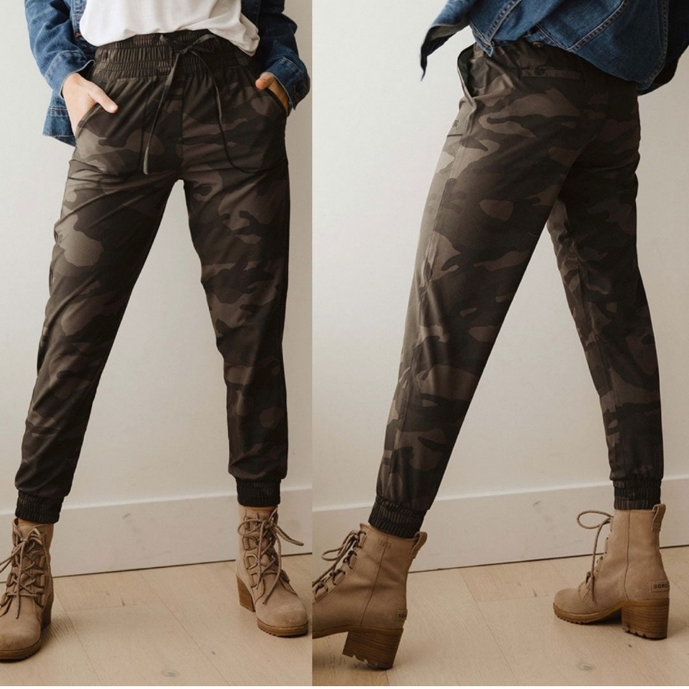 Albion Camouflage Destination Jogger Size S